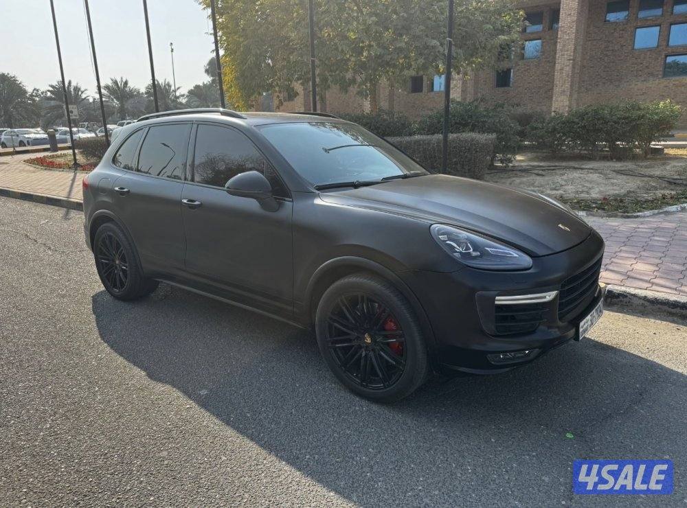 بورش كايين تيربو ٢٠١٥ ٨ سلندر4