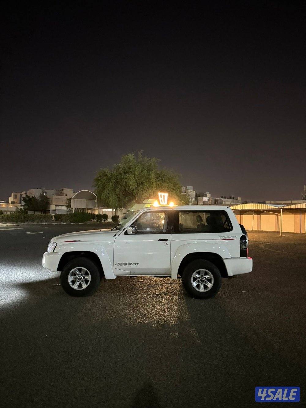 للبيع سفاري فتك 2016 باب2