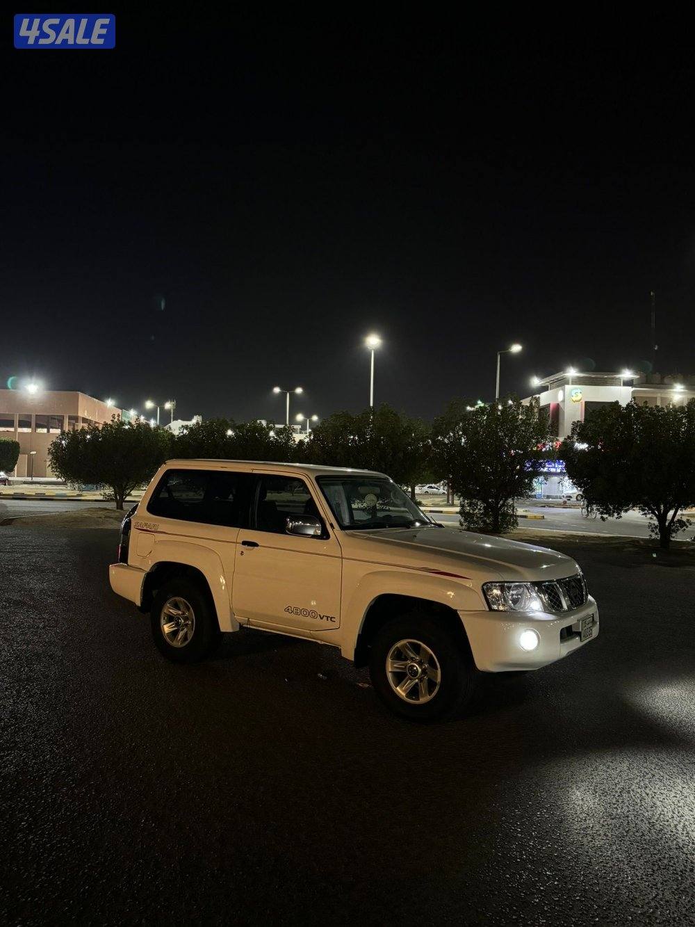 للبيع سفاري فتك 2016 باب9