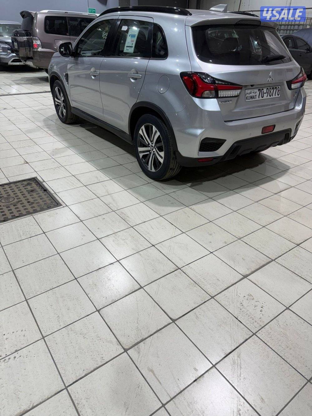 للبيع 2023 ميتسوبيشي ASX بحالة الوكالة عدد 6 سيارات1