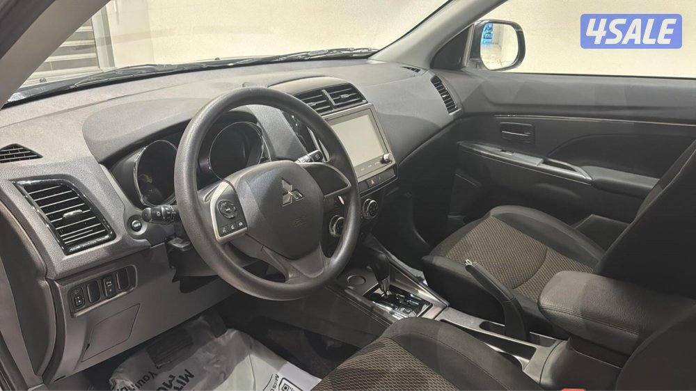للبيع 2023 ميتسوبيشي ASX بحالة الوكالة عدد 6 سيارات5