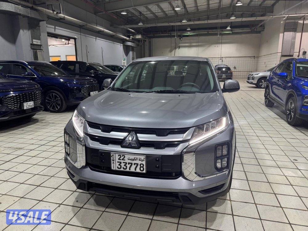 للبيع 2023 ميتسوبيشي ASX بحالة الوكالة عدد 6 سيارات8