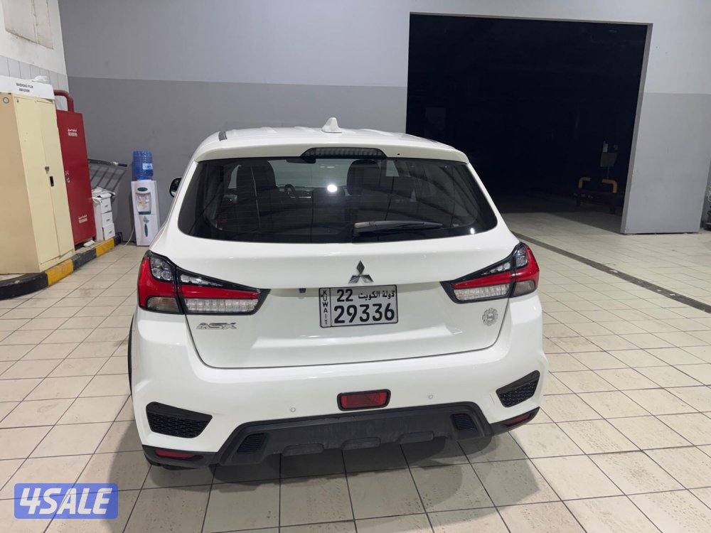للبيع 2023 ميتسوبيشي ASX بحالة الوكالة عدد 6 سيارات11