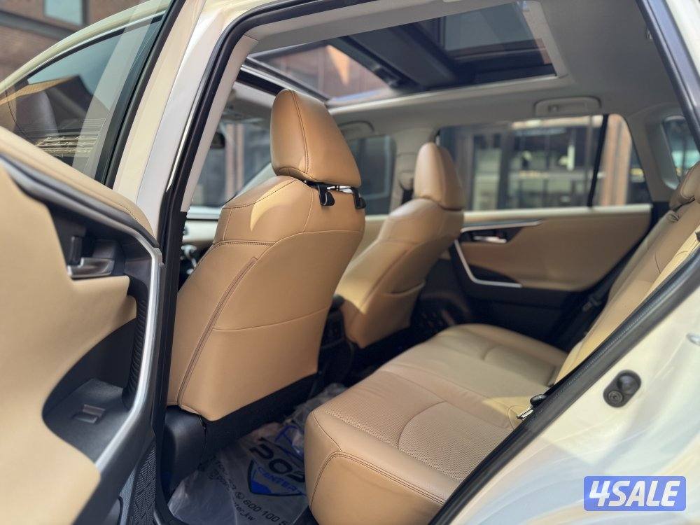 راف 4 الفل اعلى درجة بانوراما عداد 58 الف فقط سيرفيس وكالة صبغ الوكالة8