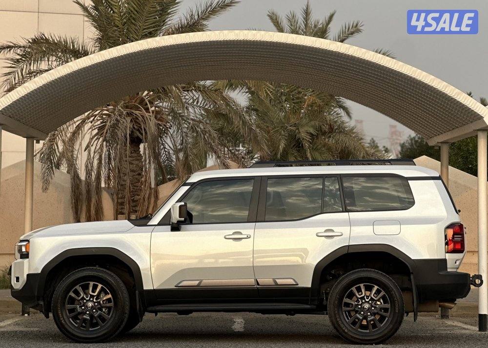 معرض القمة🚩1