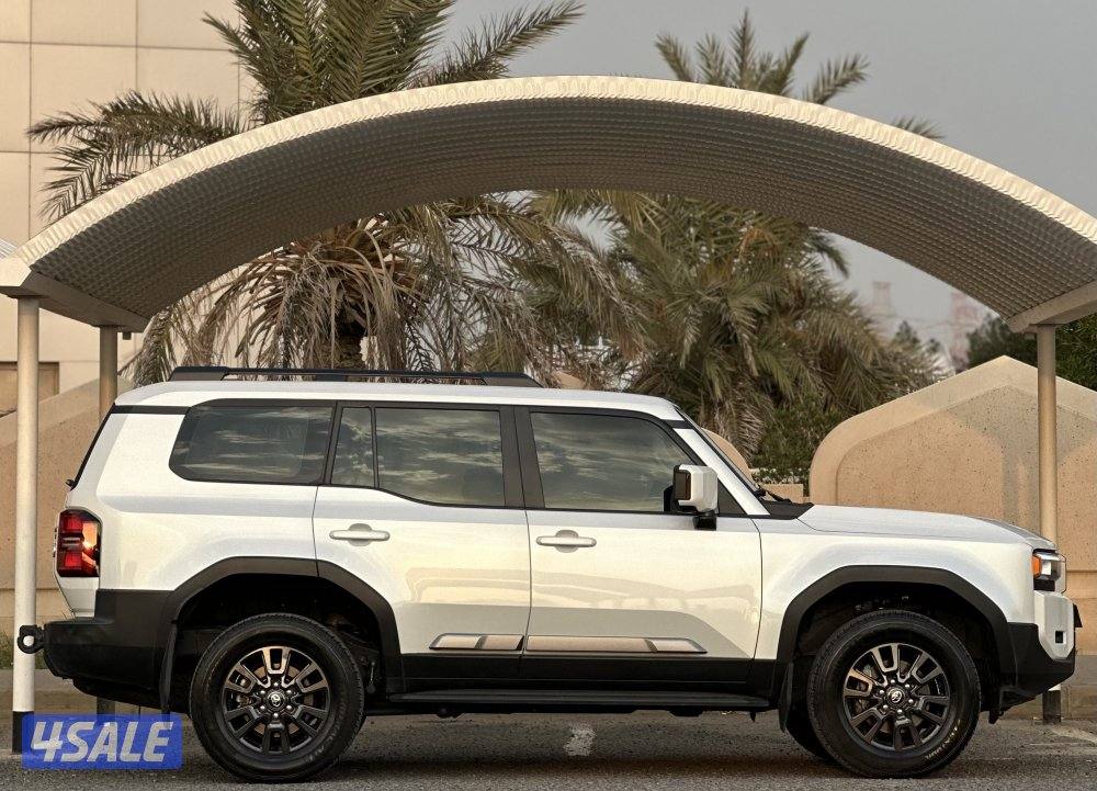 معرض القمة🚩3