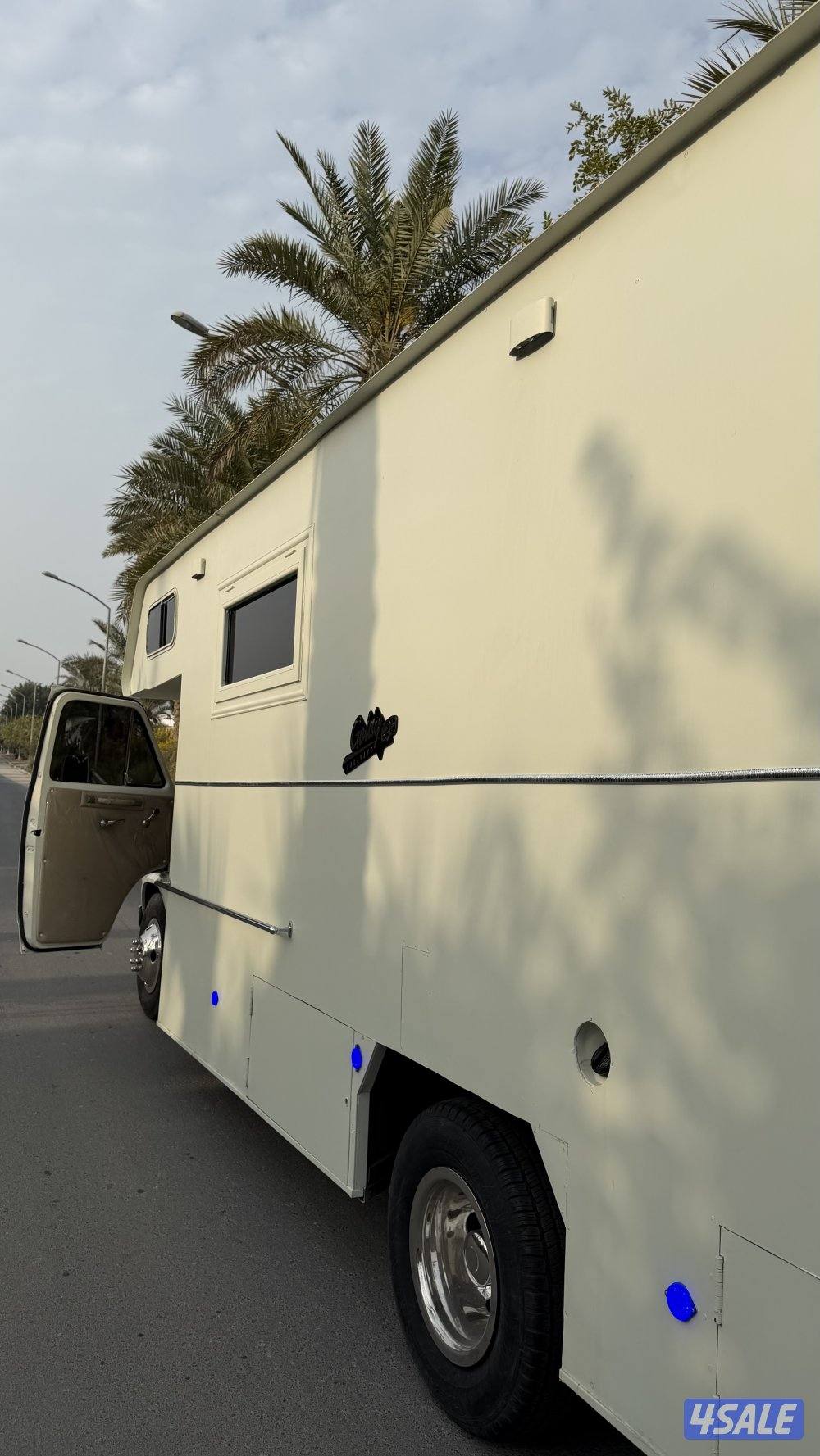 كرفان فان gmc0