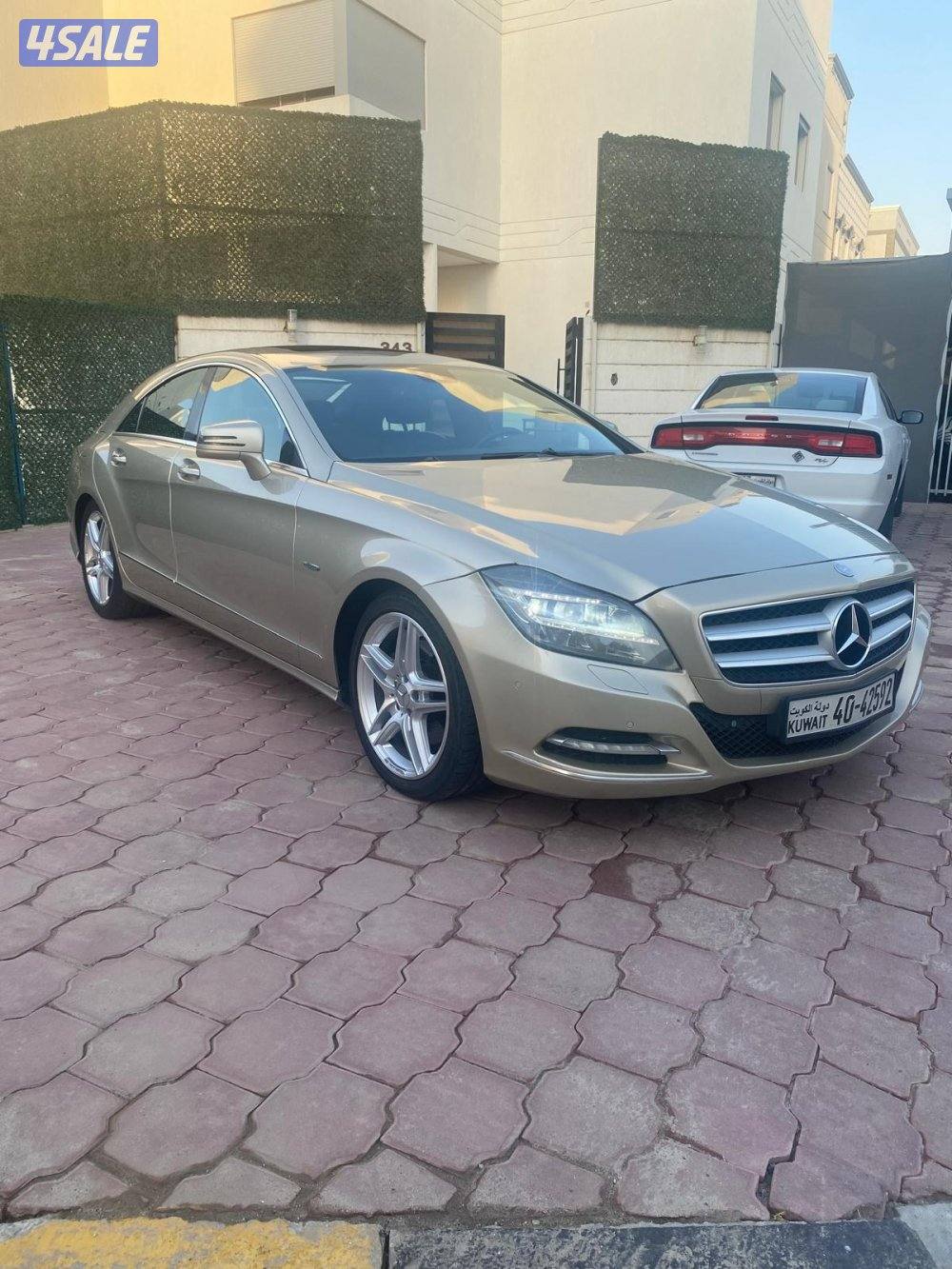 CLS 350 موديل 2012 كامل المواصفات شرط الفخص3