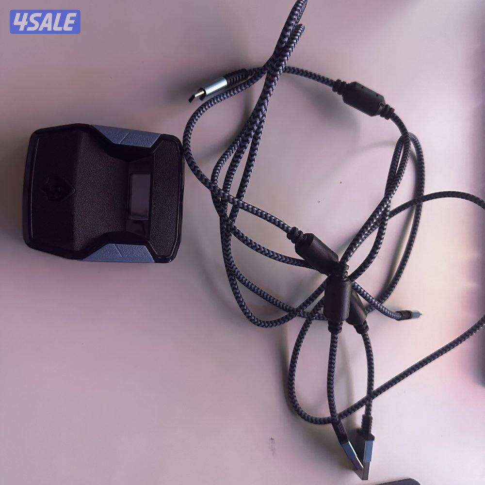 كرونس زن مع ماوس ريزز فايبر و مايك0