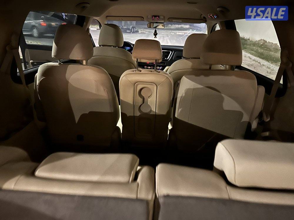 للبيع كيا كرنفال 21611