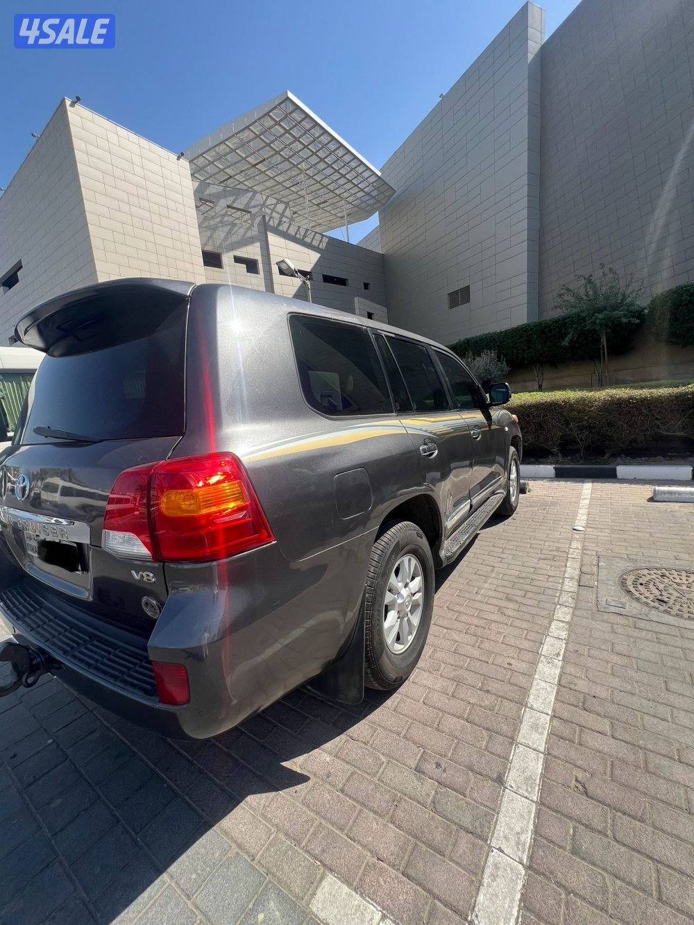 لاندكروزر 2009 GXR1