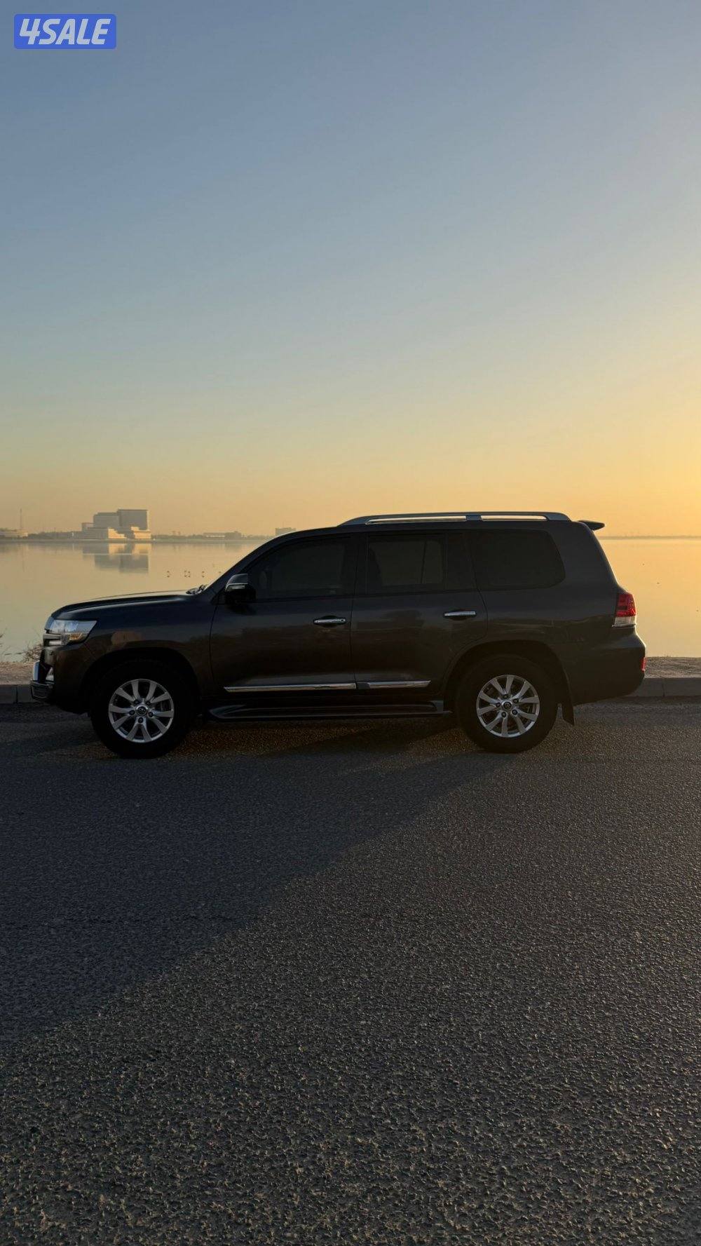 لاندكروزر 2019 واردالساير GXR
بحاله الوكاله
واتساب فقط1