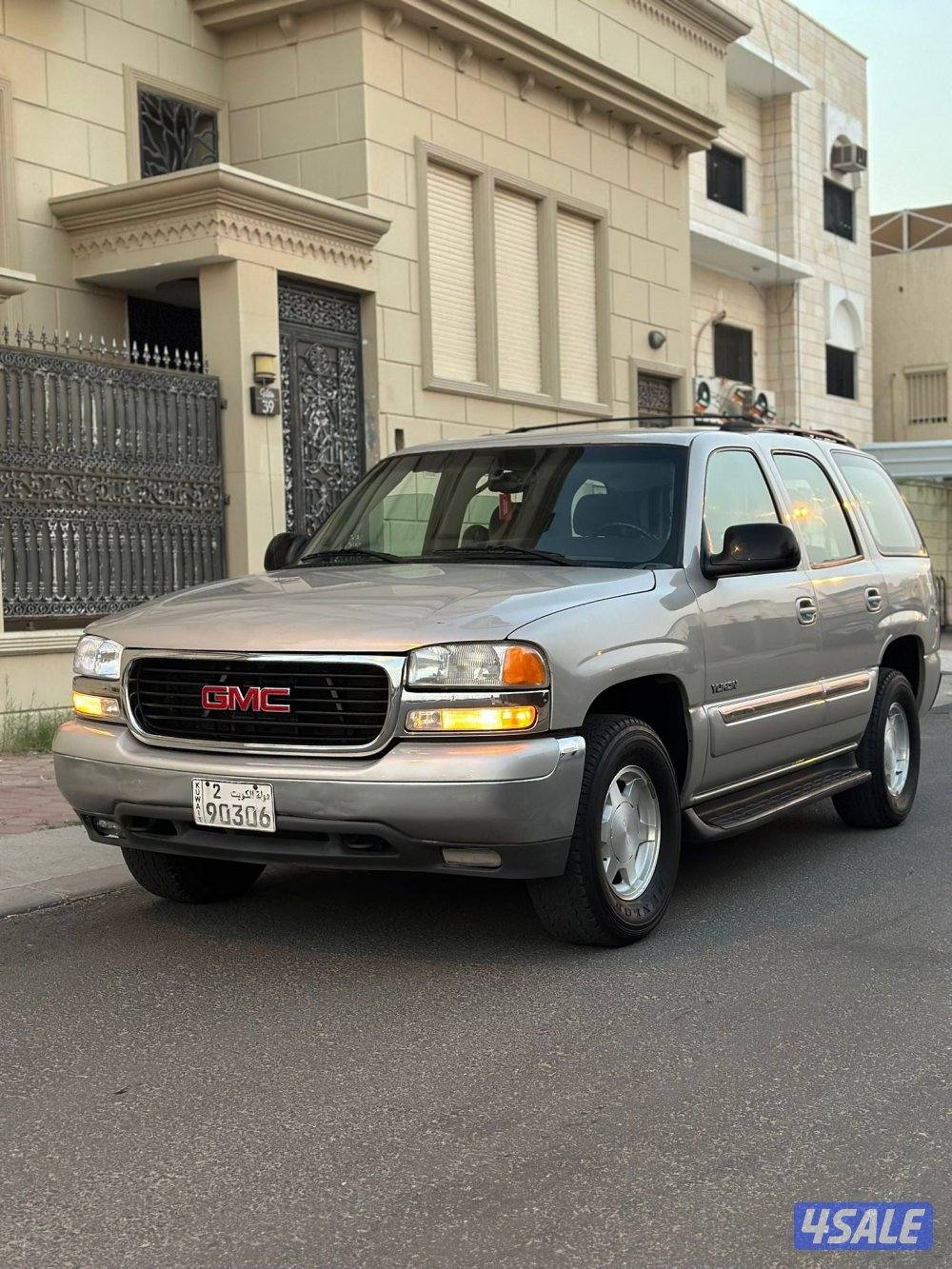 للبيع يوكن 2004 صبغ الوكالة0