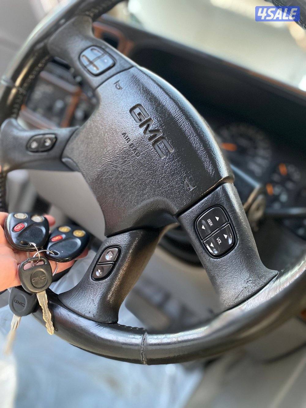 للبيع يوكن 2004 صبغ الوكالة6