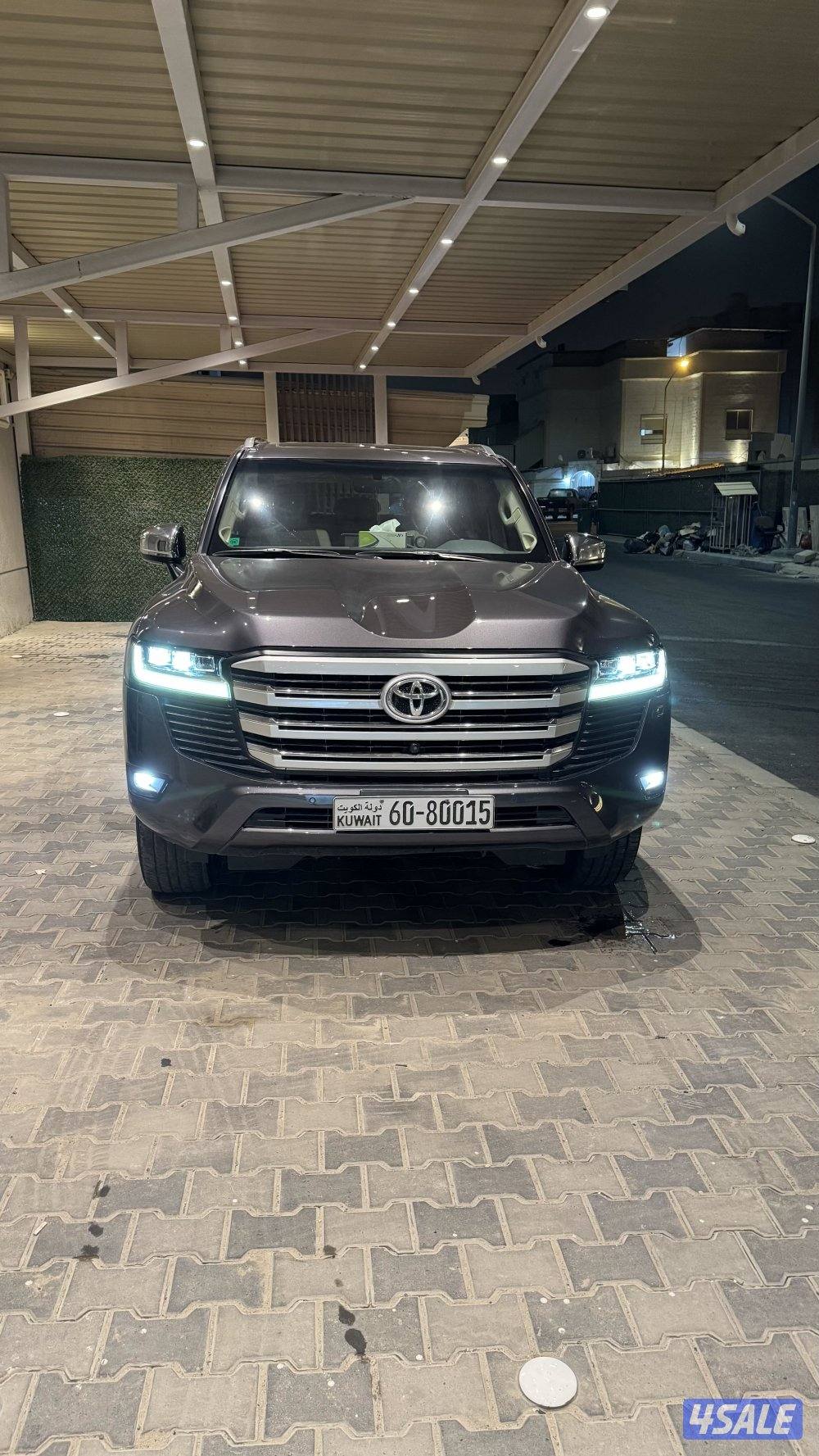 Land Cruiser VX , 72000 km3