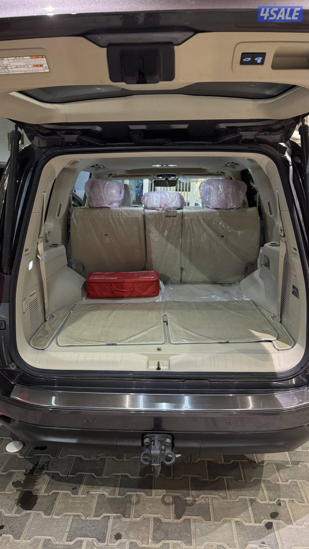 Land Cruiser VX , 72000 km9