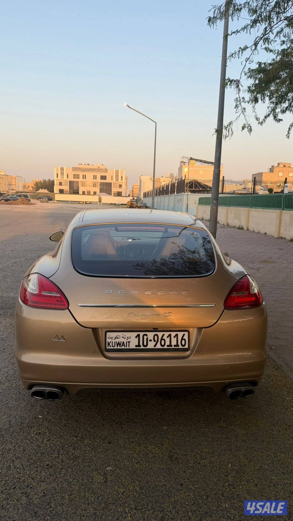 للبيع بورش بانميرا فور اس 2012 بحالة ممتازة2