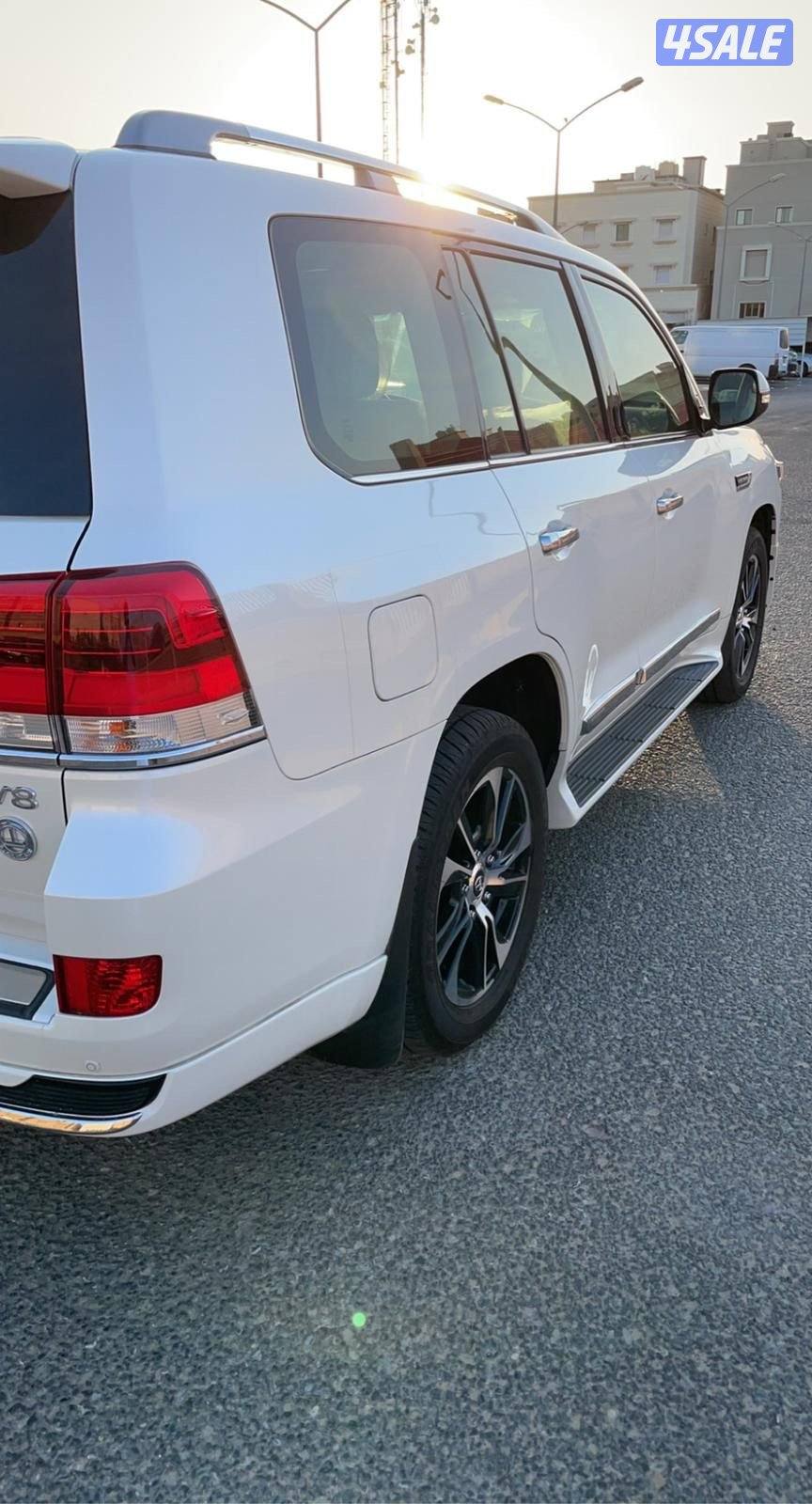 للبيع لاند تورنق المالك الاول4