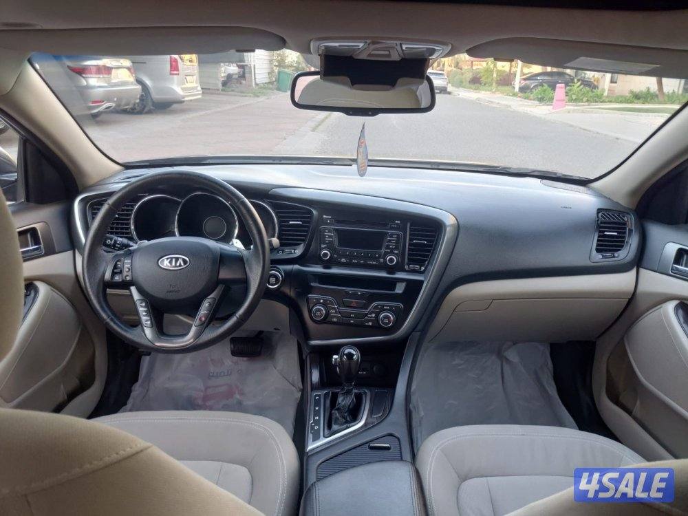 منطقه السره ق1 موديل 2012 فل ابشن الدرجه الأولي عداد 140.000 km4