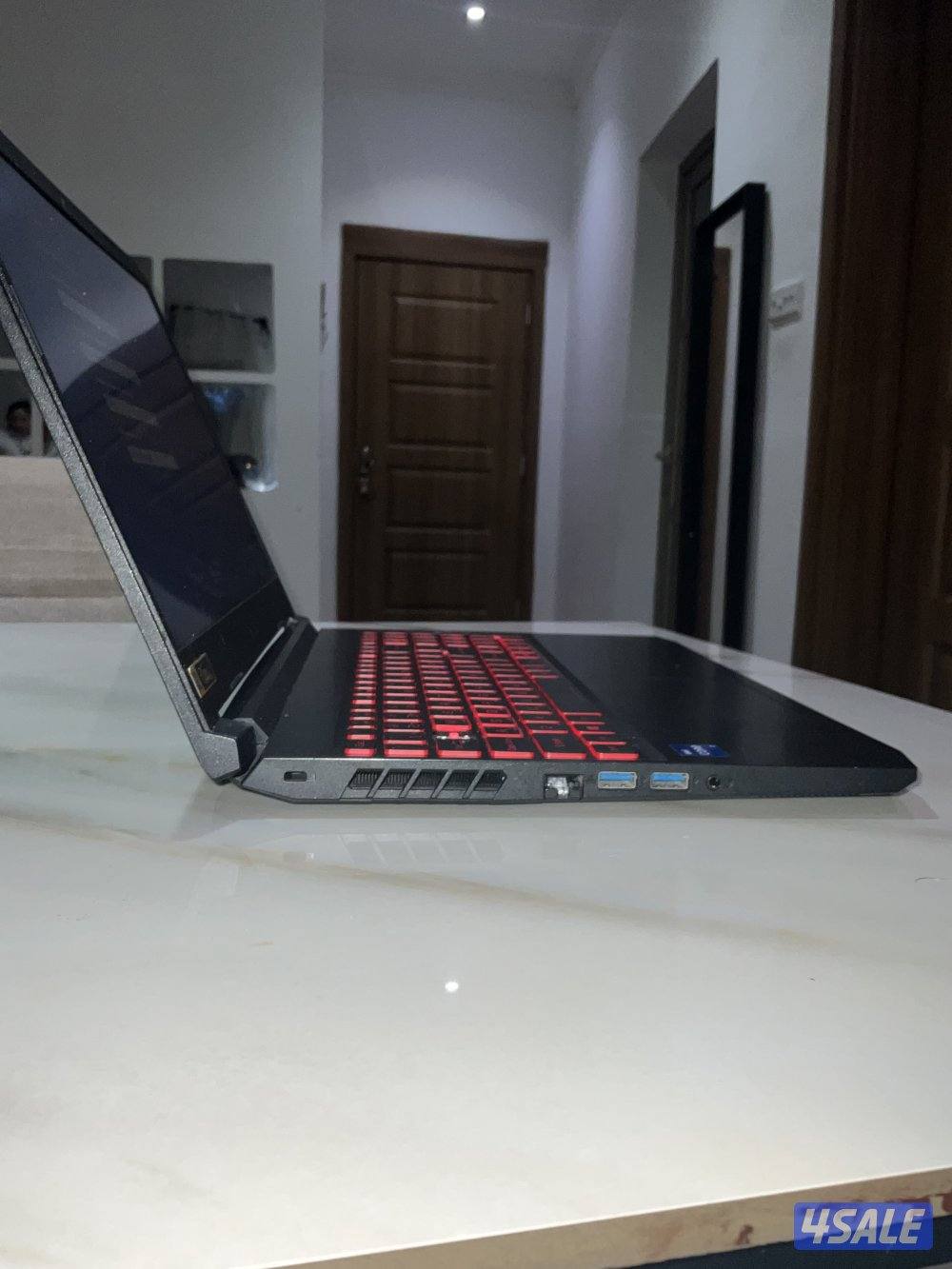 Acer nitro gaming laptop  ( good condition, used )3