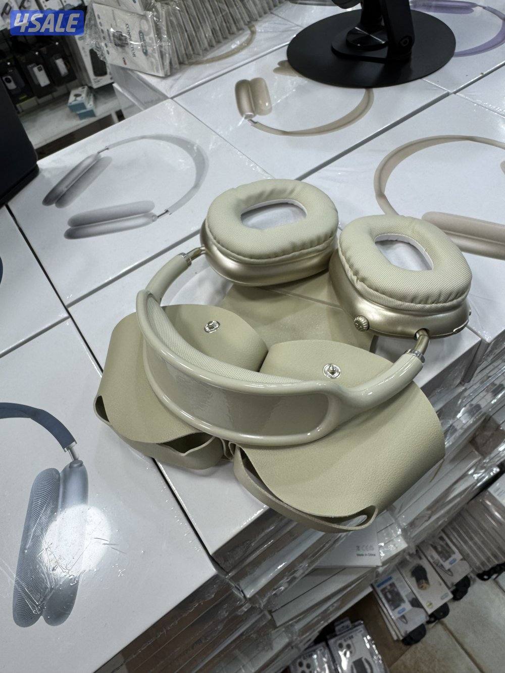 سماعات كوبي ايربودز ماكس + توصيل مجاني وكفاله سنه6