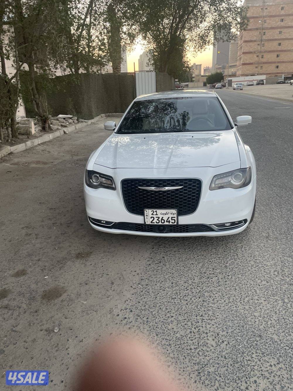 للبيع كرايلزر م/2021 عداد103 السياره بحاله الوكاله شرط الفحص الكامل7