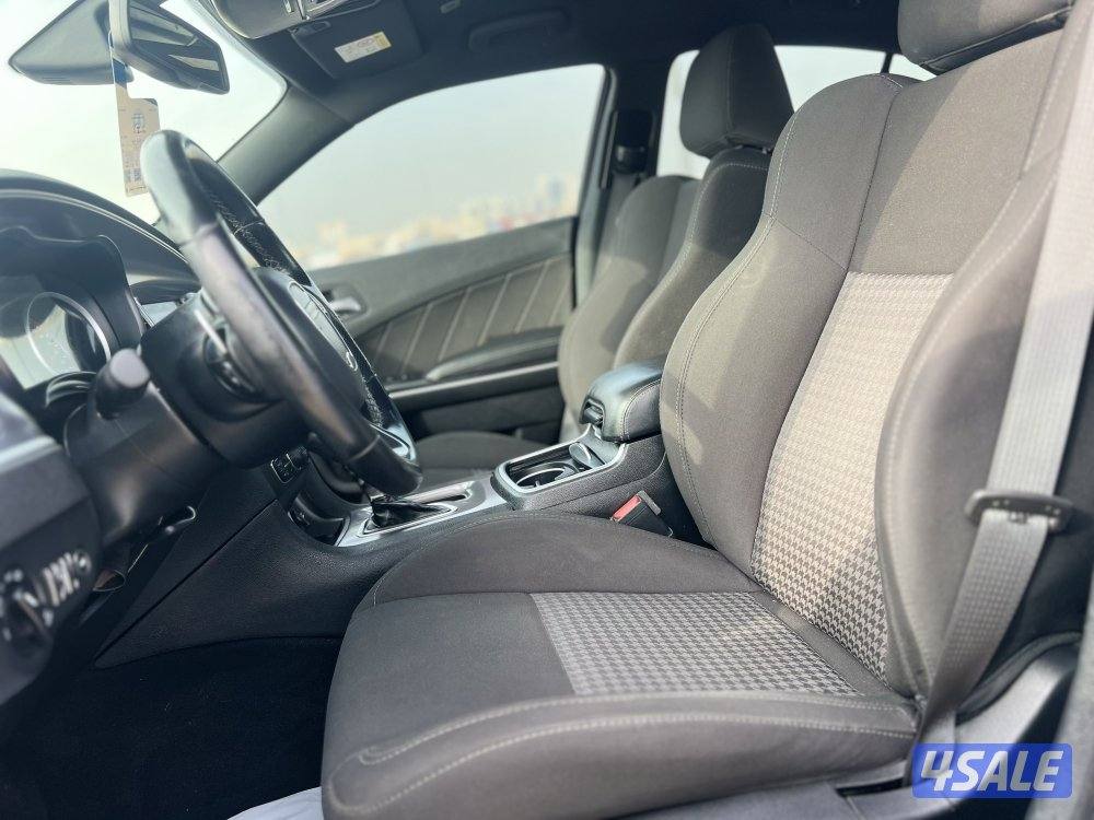 للبيع شارجر GTموديل 20206