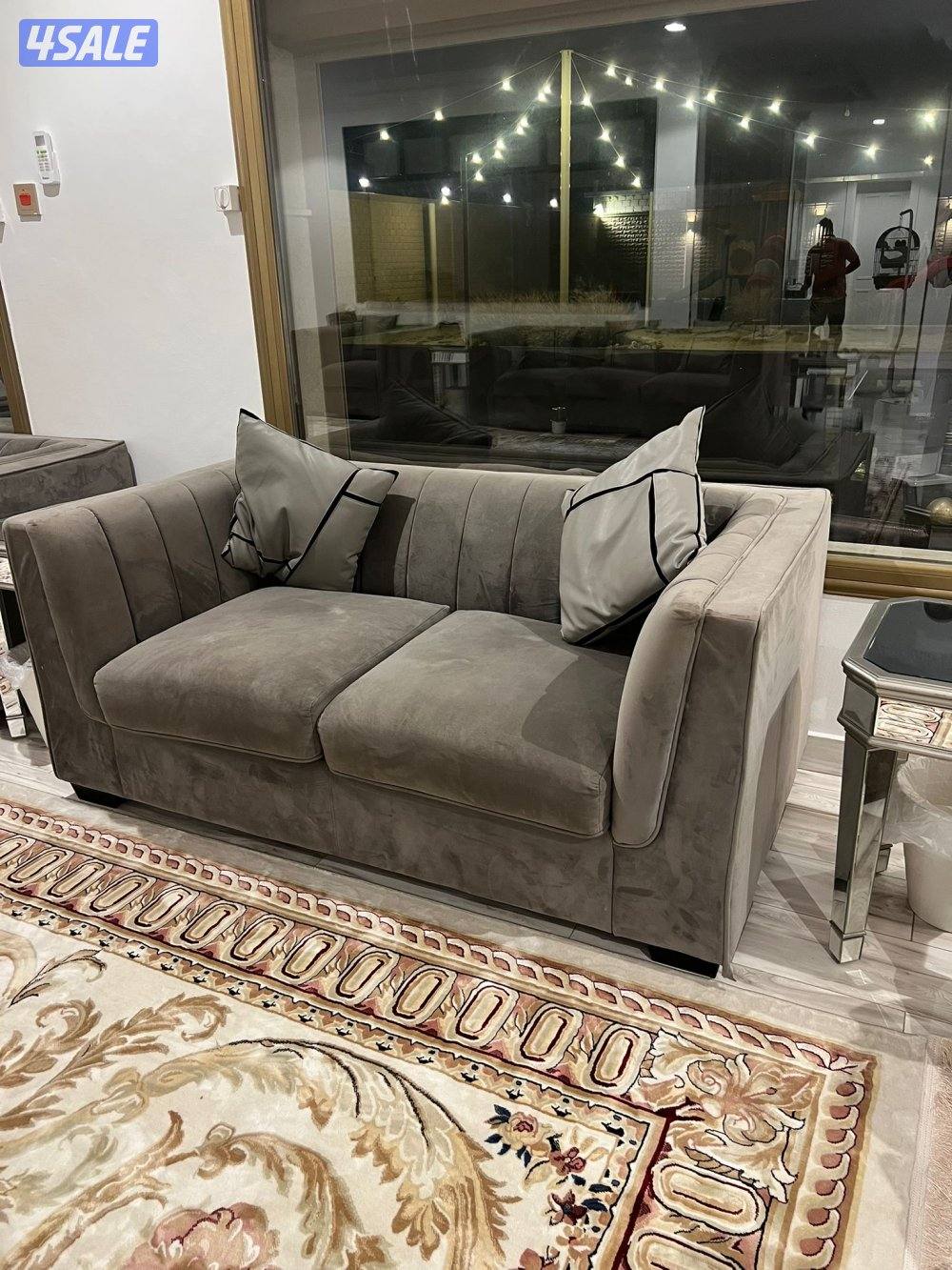 البيع طقم غرفه جلوس0