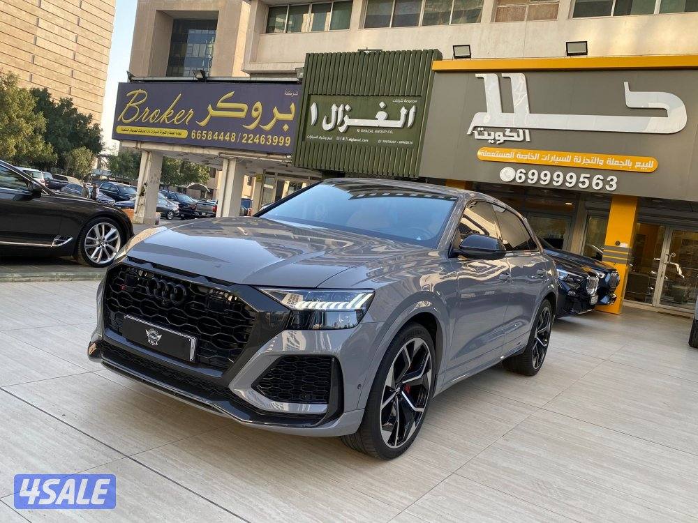 اودي RS Q8 موديل 2020 عداد 67 الف كيلو فقط سيرفس منتظم صبغ الوكاله0