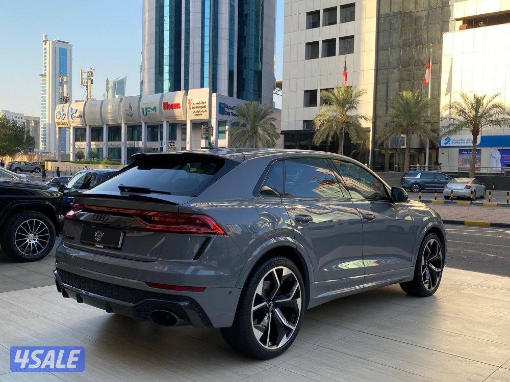 اودي RS Q8 موديل 2020 عداد 67 الف كيلو فقط سيرفس منتظم صبغ الوكاله3