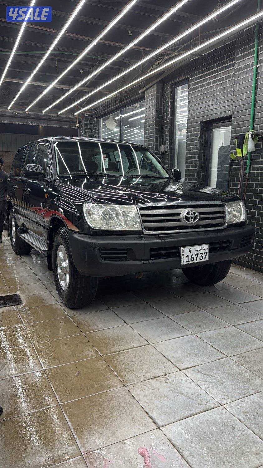 لاندكروزر 20032