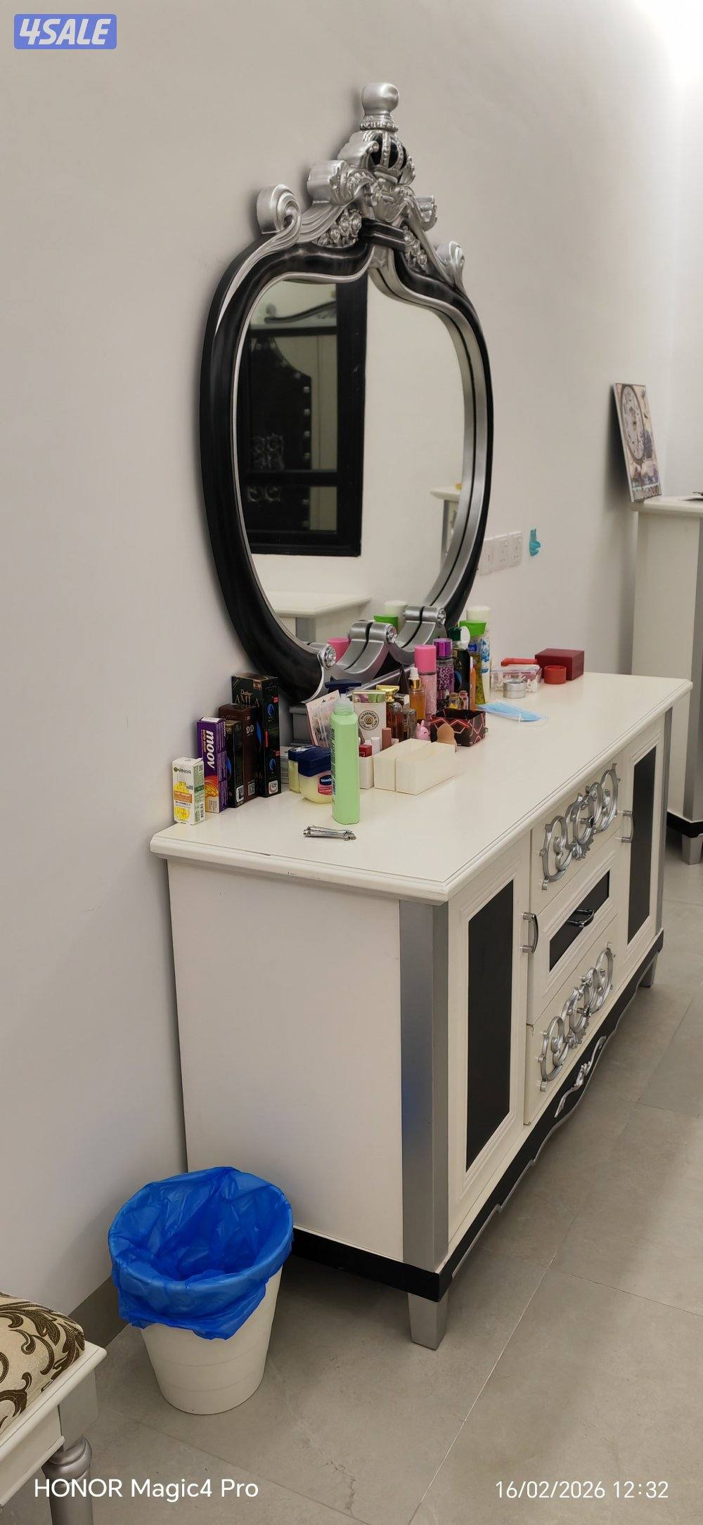 للبيع عفش شقة بالكامل13