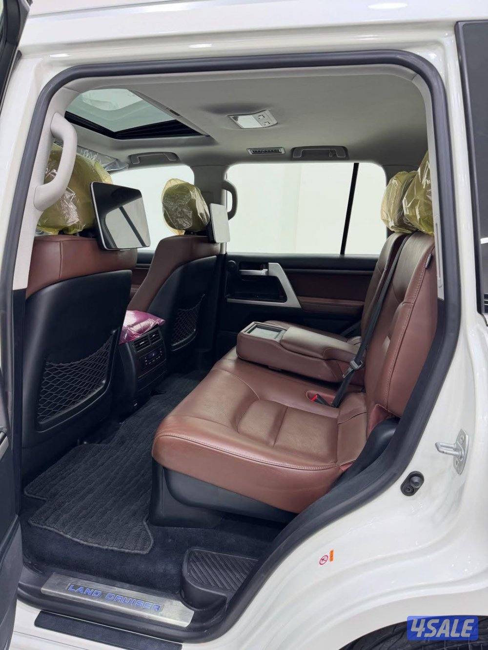 تويوتا لاندكروزر 2018 GXR V8 وكاله البحرين تصدير اقرا الاعلان جيد8