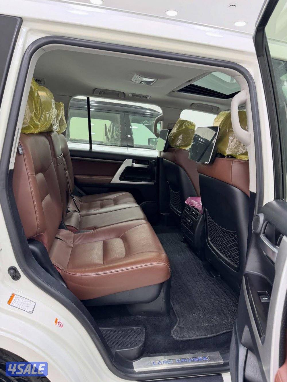 تويوتا لاندكروزر 2018 GXR V8 وكاله البحرين تصدير اقرا الاعلان جيد9