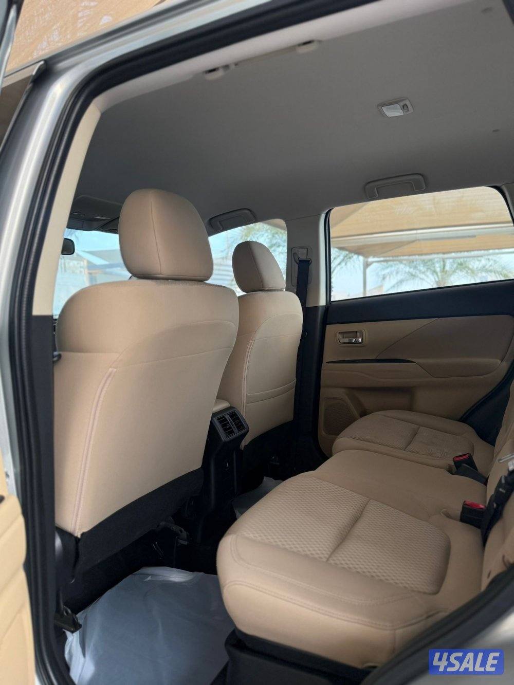 اوتلاندر ٢٠٢٢ بحاله ممتازه3