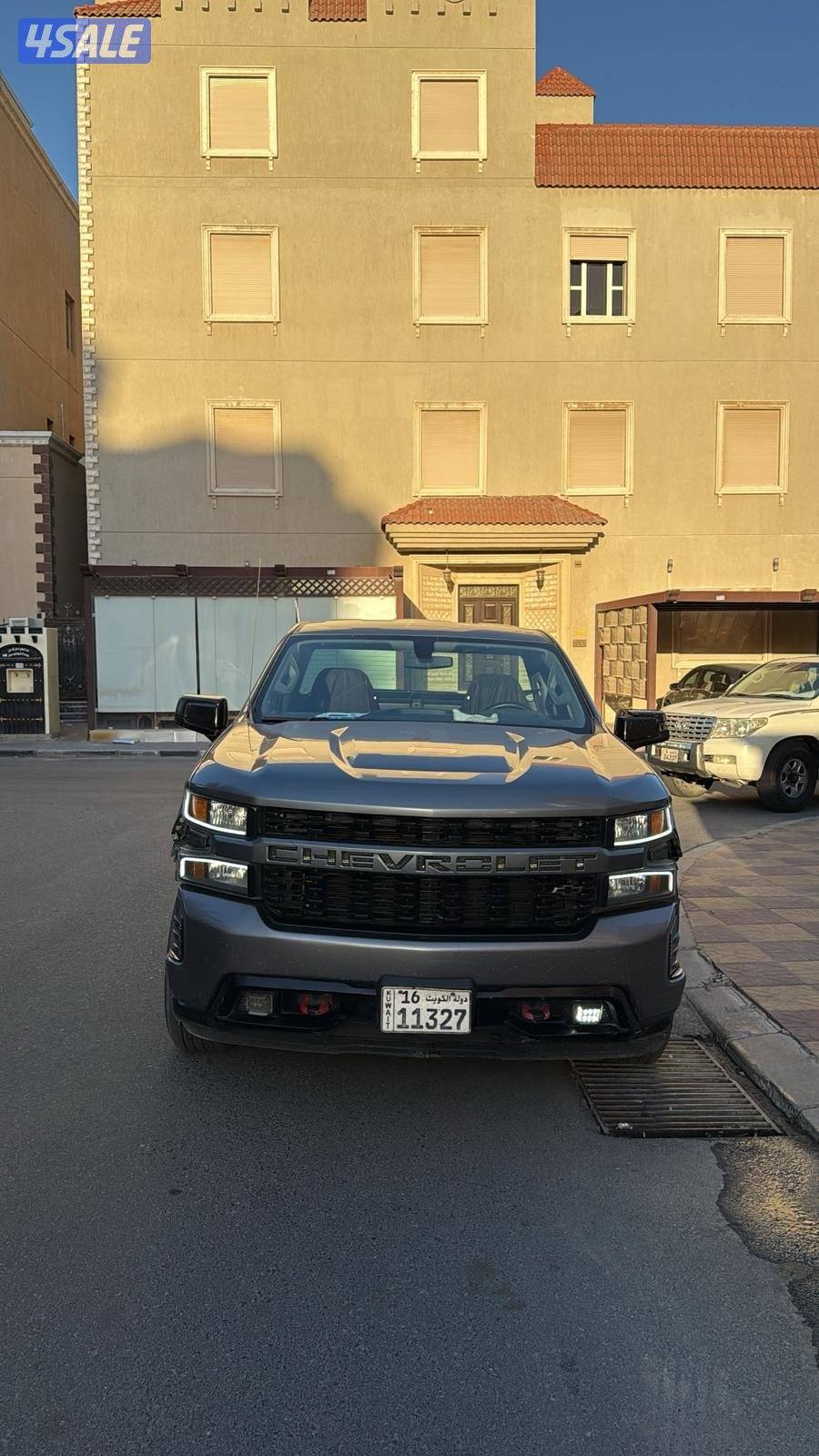 للبيع سلفرادو1