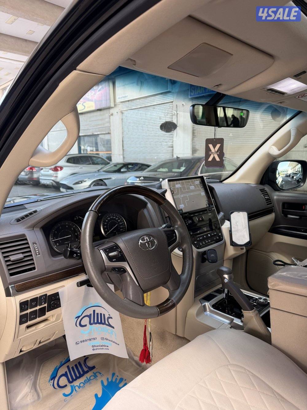 لاند كروزر الساير 6 سلندر1