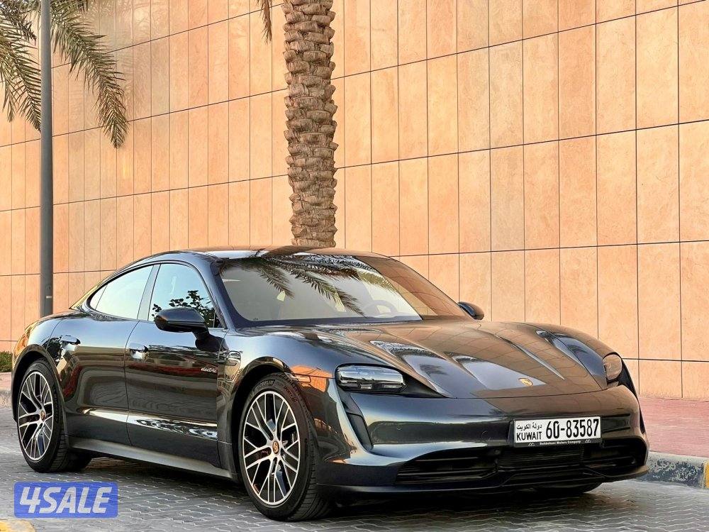 بورش تايكان موديل ٢٠٢٢ ماشي ٣٧٠٠٠3