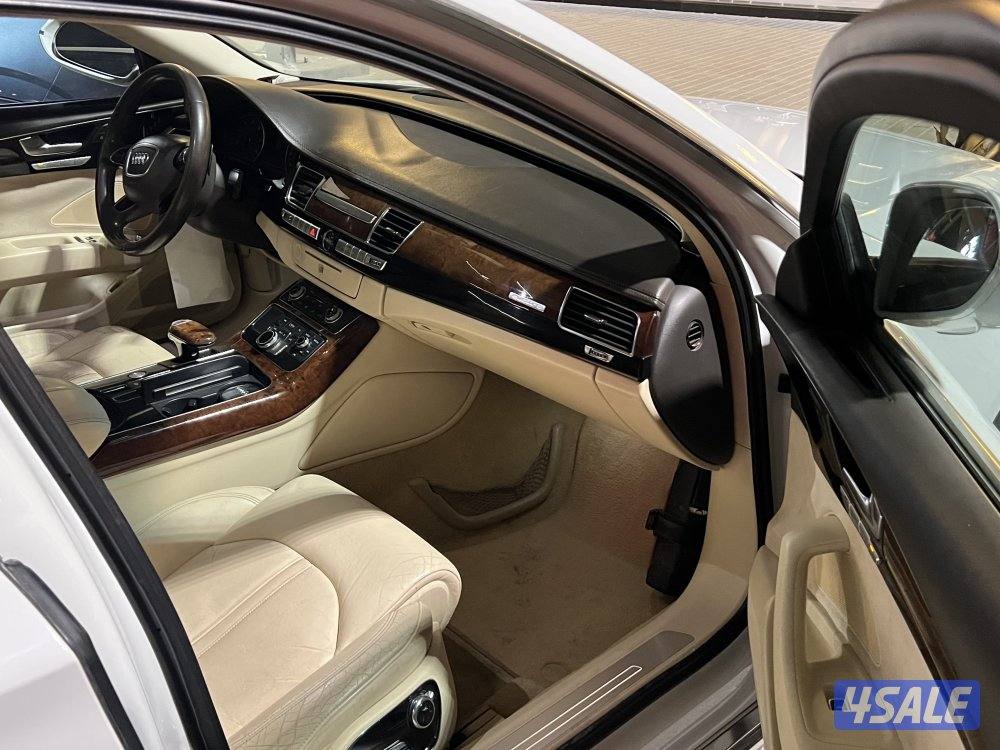 اودي A8L صبغ الوكاله للبيع موديل 20129