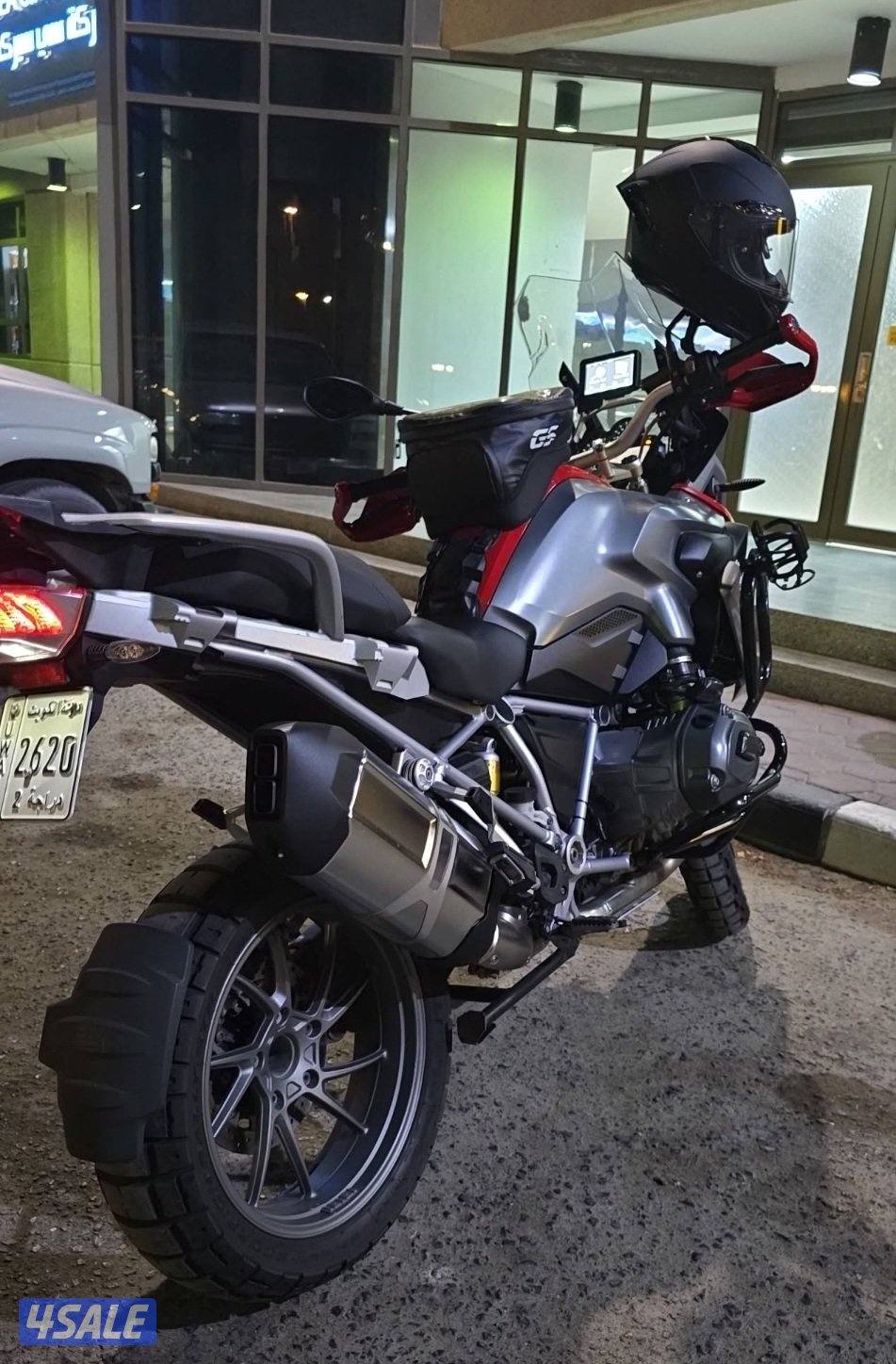 bmw GS1200 9km only5