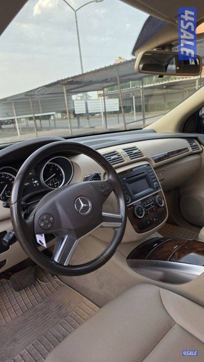 مرسيدس R300 موديل 20120