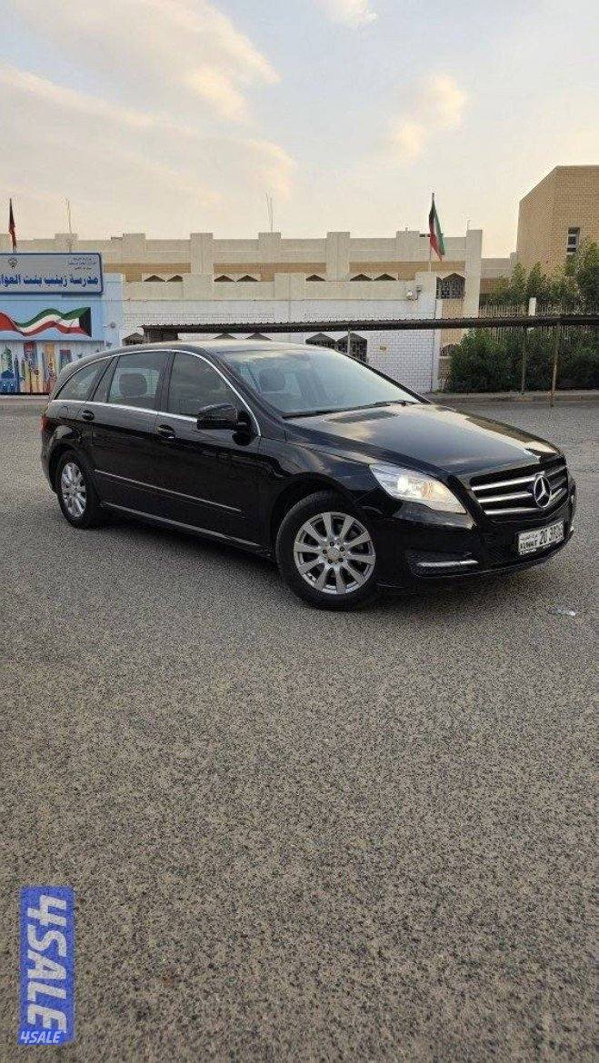 مرسيدس R300 موديل 20126