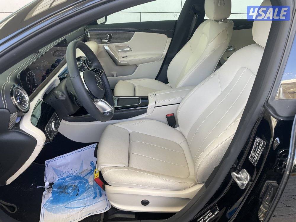 للبيع مرسيدس CLA200 اسود1