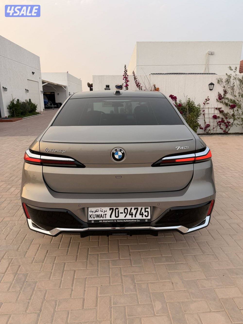 للبيع BMW 740i1