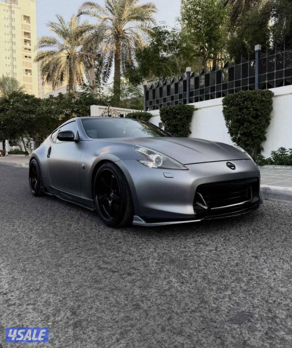 الي يدور النظيف - نيسان z370  موديل 2010  اعلى مواصفات0