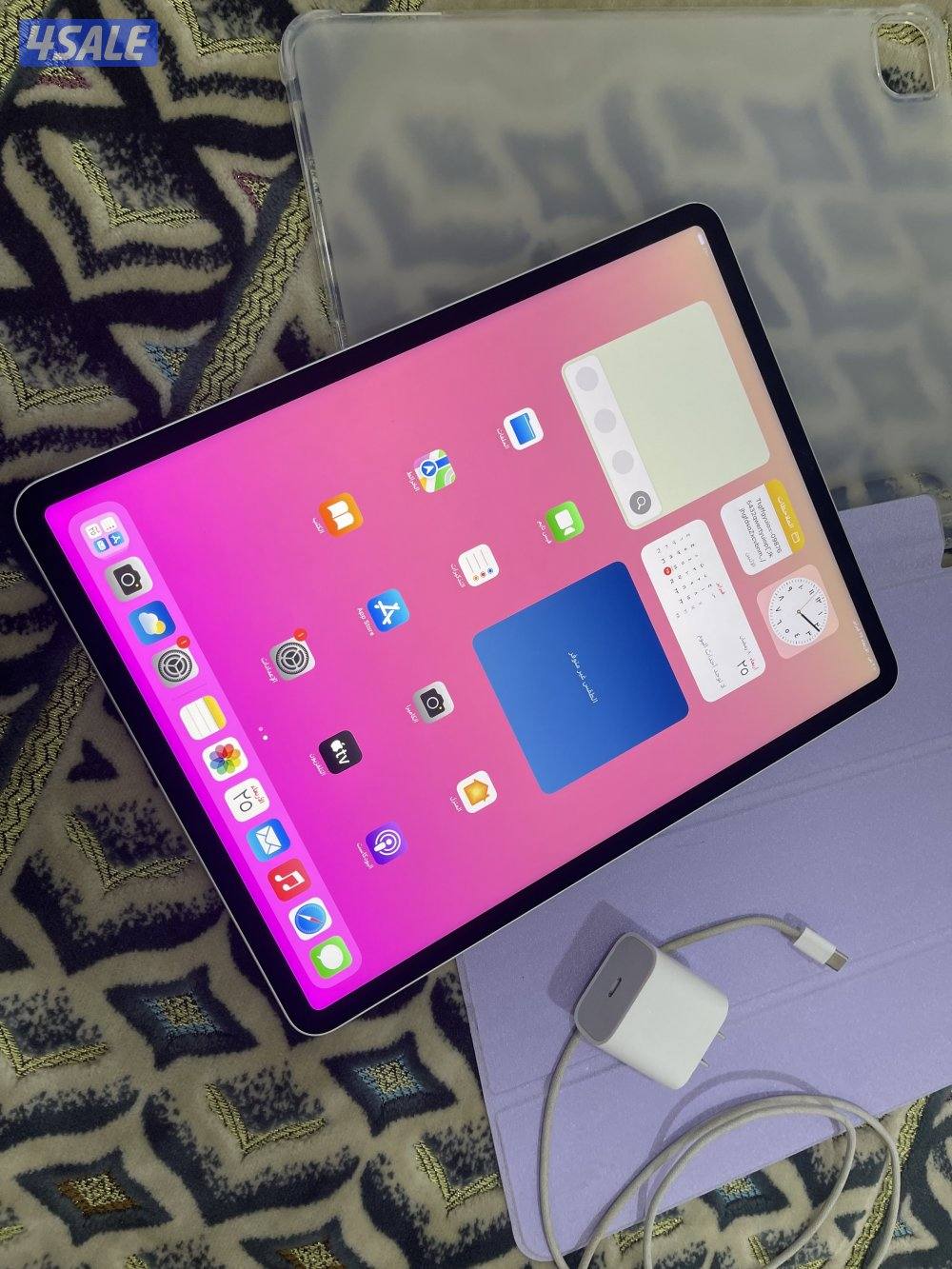 ايباد ابل برو 12.9 انش 512 قيقا الجيل السادس ام تو معالج m2 نظيف3