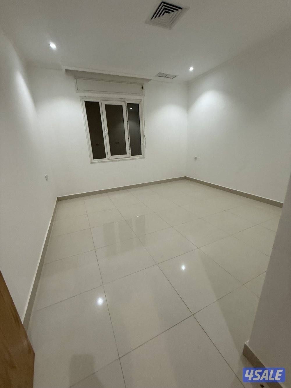 لايجار دور كامل وسيع بجابر الاحمد ق5بسعرممتاز2