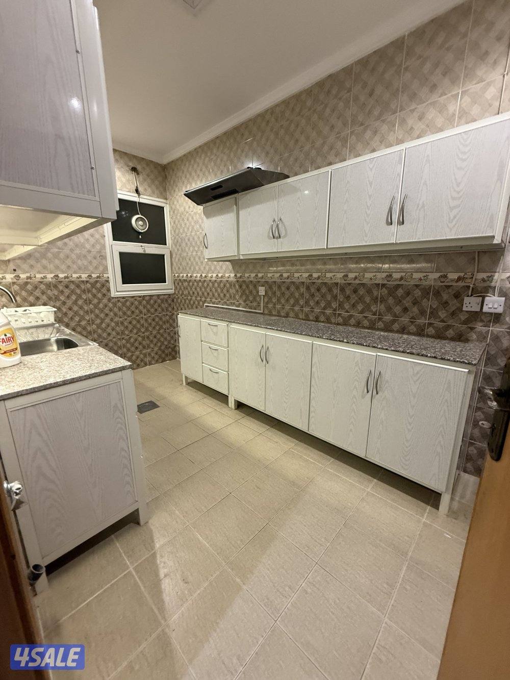 لايجار دور كامل وسيع بجابر الاحمد ق5بسعرممتاز4