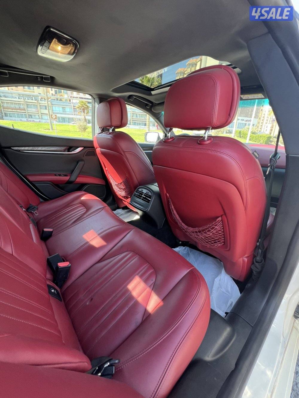 للبيع مازيراتي جيبلي موديل 201511