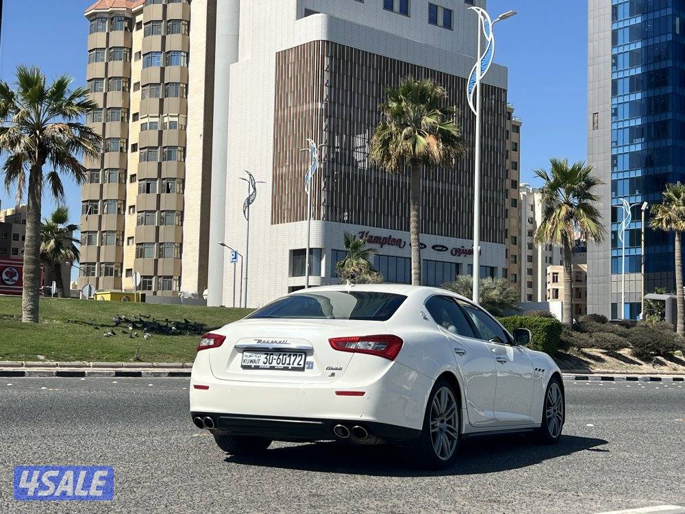 للبيع مازيراتي جيبلي موديل 201513